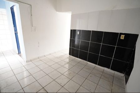 Apartamento para alugar com 2 quartos, 120m² em L-1, Qd79 - Vila Redencao, Goiânia