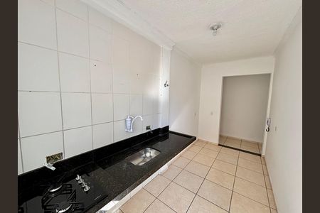 Apartamento para alugar com 50m², 2 quartos e 1 vaga Apartamento para alugar com 50m², 2 quartos e 1 vagaCozinha