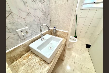 Apartamento para alugar com 50m², 2 quartos e 1 vaga Apartamento para alugar com 50m², 2 quartos e 1 vagaBanheiro