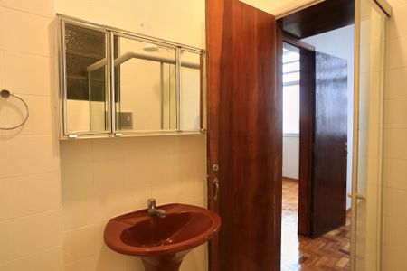 Apartamento para alugar com 52m², 1 quarto e sem vaga Apartamento para alugar com 52m², 1 quarto e sem vagaBanheiro