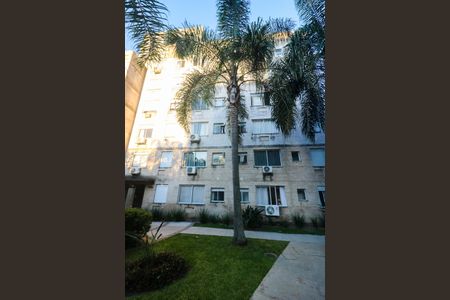 Apartamento para alugar com 46m², 2 quartos e 1 vaga Apartamento para alugar com 46m², 2 quartos e 1 vagaFachada do bloco