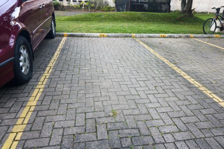 Apartamento para alugar com 46m², 2 quartos e 1 vaga Apartamento para alugar com 46m², 2 quartos e 1 vagaGaragem