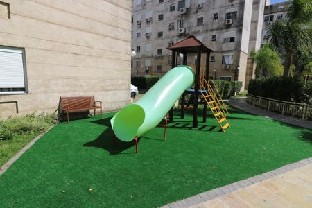 Apartamento para alugar com 46m², 2 quartos e 1 vaga Apartamento para alugar com 46m², 2 quartos e 1 vagaÁrea comum - Playground