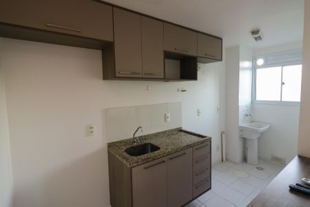 Apartamento para alugar com 46m², 2 quartos e 1 vaga Apartamento para alugar com 46m², 2 quartos e 1 vagaCozinha e Área de Serviço