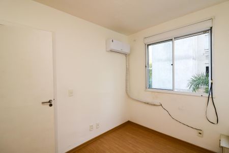 Quarto 2 de apartamento para alugar com 2 quartos, 46m² em Ipanema, Porto Alegre