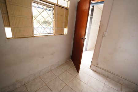 Apartamento para alugar com 147m², 3 quartos e sem vaga