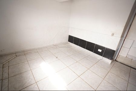 Apartamento para alugar com 147m², 3 quartos e sem vaga