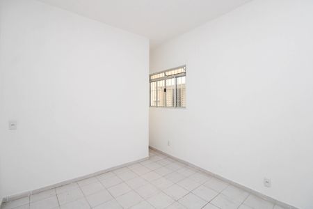 Quarto de casa para alugar com 1 quarto, 42m² em Jardim Taboao, Taboão da Serra