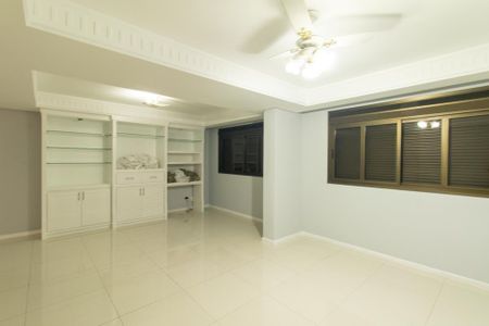 Apartamento para alugar com 237m², 2 quartos e 2 vagas Apartamento para alugar com 237m², 2 quartos e 2 vagasQuarto 2 Suite 2