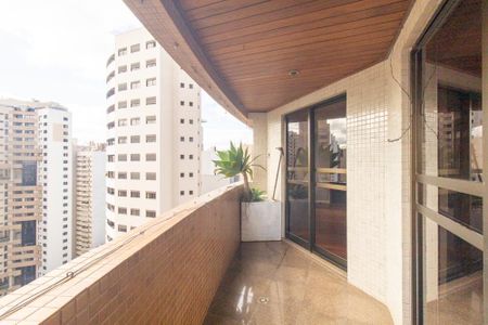 Apartamento para alugar com 237m², 2 quartos e 2 vagas Apartamento para alugar com 237m², 2 quartos e 2 vagasVaranda da Sala