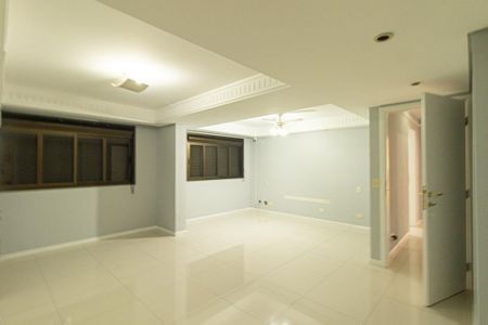 Apartamento para alugar com 237m², 2 quartos e 2 vagas Apartamento para alugar com 237m², 2 quartos e 2 vagasQuarto 2 Suite 2
