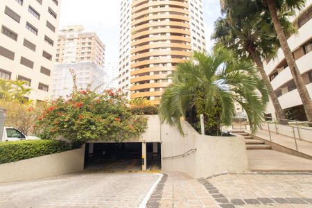 Apartamento para alugar com 237m², 2 quartos e 2 vagas Apartamento para alugar com 237m², 2 quartos e 2 vagasÁrea externa
