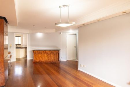 Sala de apartamento para alugar com 2 quartos, 237m² em Água Verde, Curitiba