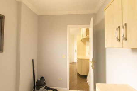 Apartamento para alugar com 237m², 2 quartos e 2 vagas Apartamento para alugar com 237m², 2 quartos e 2 vagasQuarto de Serviço