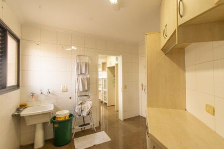 Apartamento para alugar com 237m², 2 quartos e 2 vagas Apartamento para alugar com 237m², 2 quartos e 2 vagasÁrea de Serviço