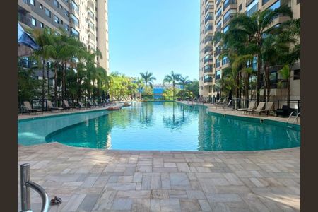 Foto 02 de apartamento à venda com 2 quartos, 62m² em Continental, Osasco