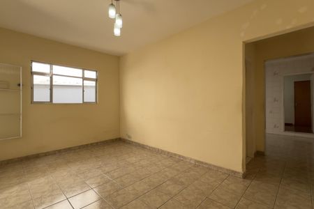 Casa à venda com 120m², 3 quartos e 2 vagas Casa à venda com 120m², 3 quartos e 2 vagasSala