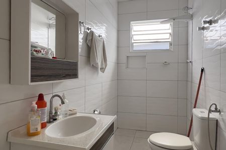 Casa à venda com 120m², 3 quartos e 2 vagas Casa à venda com 120m², 3 quartos e 2 vagasBanheiro 2