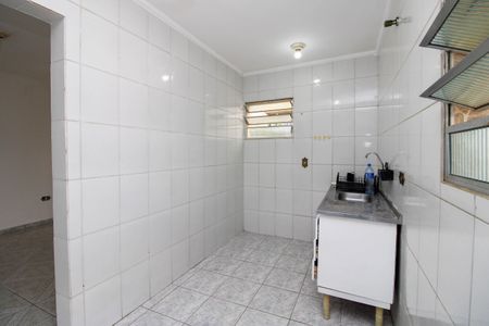 Casa para alugar com 55m², 2 quartos e sem vaga Casa para alugar com 55m², 2 quartos e sem vagaCozinha