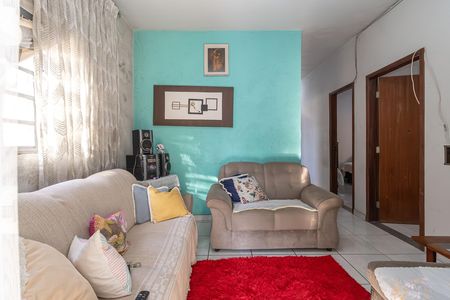 Casa à venda com 85m², 3 quartos e 1 vagaSala