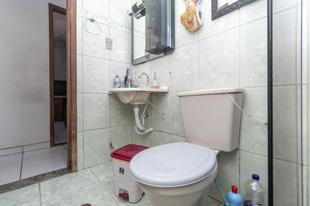 Casa à venda com 85m², 3 quartos e 1 vagaBanheiro