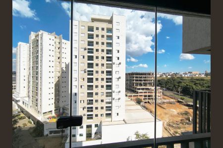 Sacada de apartamento para alugar com 3 quartos, 85m² em Granja Marileusa, Uberlândia