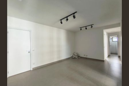 Sala de apartamento para alugar com 3 quartos, 85m² em Granja Marileusa, Uberlândia