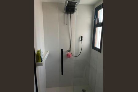 Apartamento à venda com 70m², 3 quartos e 1 vaga Apartamento à venda com 70m², 3 quartos e 1 vagaBanheiro