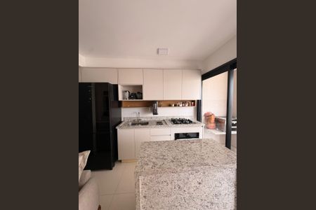 Cozinha de apartamento à venda com 3 quartos, 70m² em Rodoviário, Goiânia