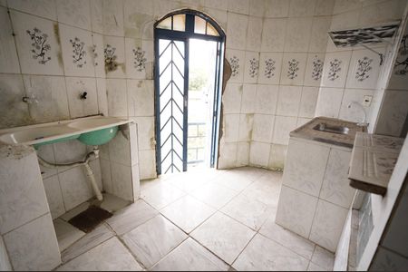 Apartamento para alugar com 3 quartos, 120m² em L-1, Qd79 -vila Redencao, Goiânia