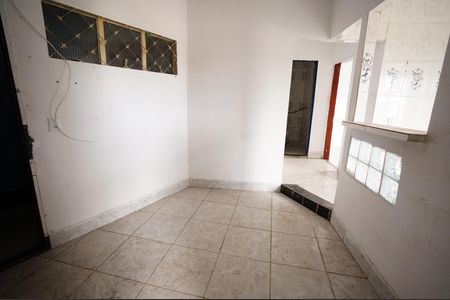 Apartamento para alugar com 3 quartos, 120m² em L-1, Qd79 -vila Redencao, Goiânia