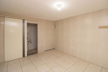 Suíte  de casa para alugar com 1 quarto, 40m² em Jardim Taboao, Taboão da Serra