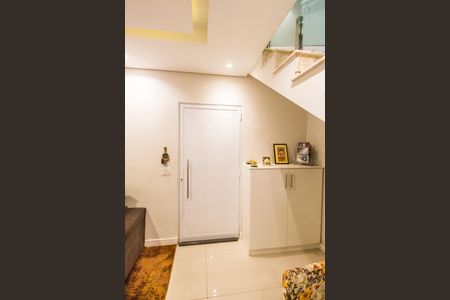 Entrada de casa para alugar com 3 quartos, 160m² em Jardim Tupa, Barueri