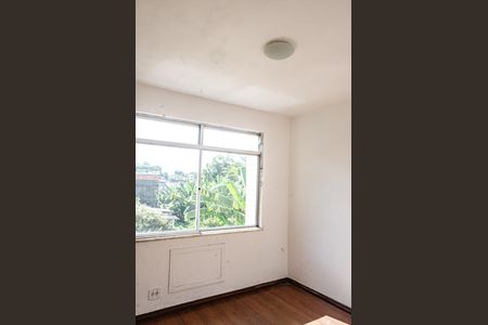 Apartamento para alugar com 100m², 3 quartos e 1 vaga Apartamento para alugar com 100m², 3 quartos e 1 vagaQuarto