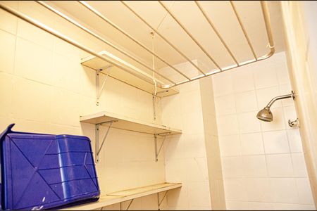 Apartamento para alugar com 100m², 3 quartos e 1 vaga Apartamento para alugar com 100m², 3 quartos e 1 vagaBanheiro de Serviço