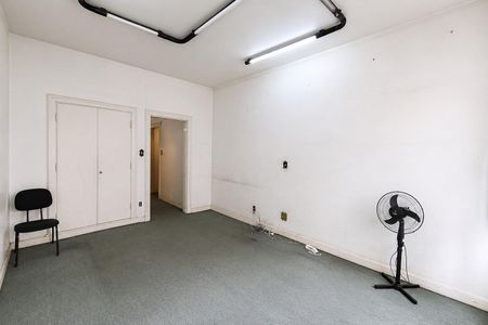 Dormitório de kitnet/studio à venda com 1 quarto, 32m² em República, São Paulo