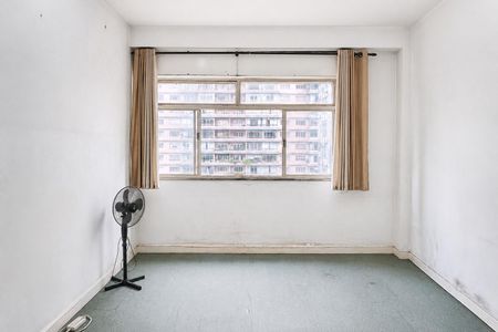 Studio à venda com 32m², 1 quarto e sem vaga Studio à venda com 32m², 1 quarto e sem vagaDormitório