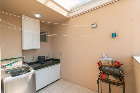 Apartamento para alugar com 102m², 2 quartos e 1 vaga