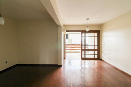 Sala de apartamento à venda com 3 quartos, 118m² em Centro, Canoas