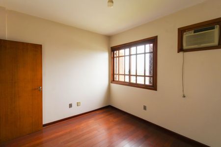 Apartamento à venda com 118m², 3 quartos e 2 vagas Apartamento à venda com 118m², 3 quartos e 2 vagasQuarto 2