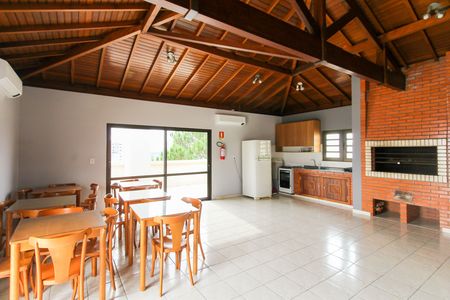Apartamento à venda com 118m², 3 quartos e 2 vagas Apartamento à venda com 118m², 3 quartos e 2 vagasÁrea comum - Salão de festas