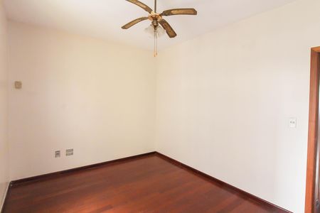 Apartamento à venda com 118m², 3 quartos e 2 vagas Apartamento à venda com 118m², 3 quartos e 2 vagasQuarto 1