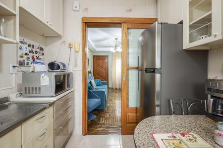 Apartamento à venda com 92m², 3 quartos e sem vagaCozinha