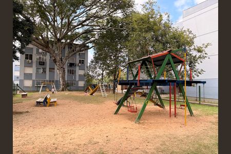 Apartamento à venda com 92m², 3 quartos e sem vagaÁrea comum - Playground