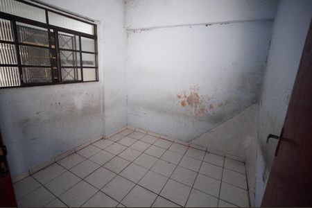 Apartamento para alugar com 3 quartos, 70m² em L-1, Qd79 Vila Redencao, Goiânia