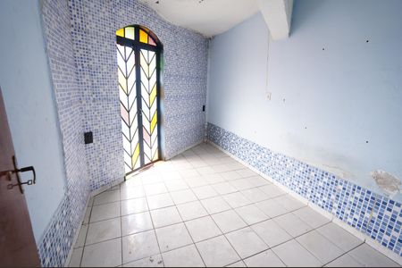 Apartamento para alugar com 70m², 3 quartos e sem vaga