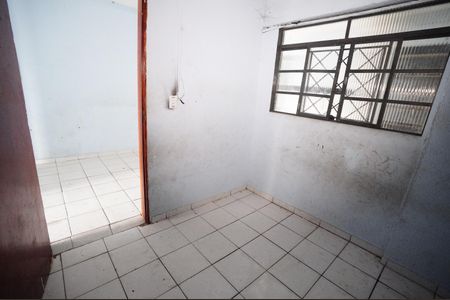 Apartamento para alugar com 70m², 3 quartos e sem vaga