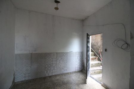 Quarto de casa para alugar com 1 quarto, 45m² em Coréia, Mesquita