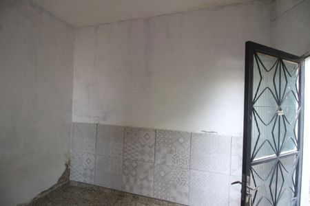 Quarto de casa para alugar com 1 quarto, 45m² em Coréia, Mesquita