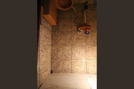 Banheiro de kitnet/studio para alugar com 1 quarto, 35m² em Alto Uruguai, Mesquita